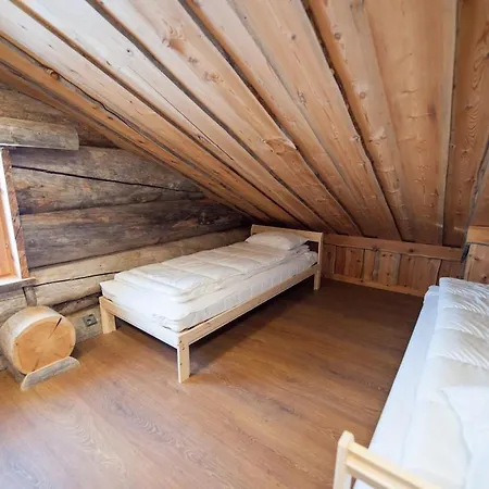 Huvilat Superior Log Cabin, Hut And Sauna By The